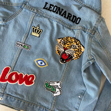 Load image into Gallery viewer, Crowns (12 styles)