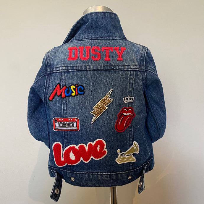 DUSTY