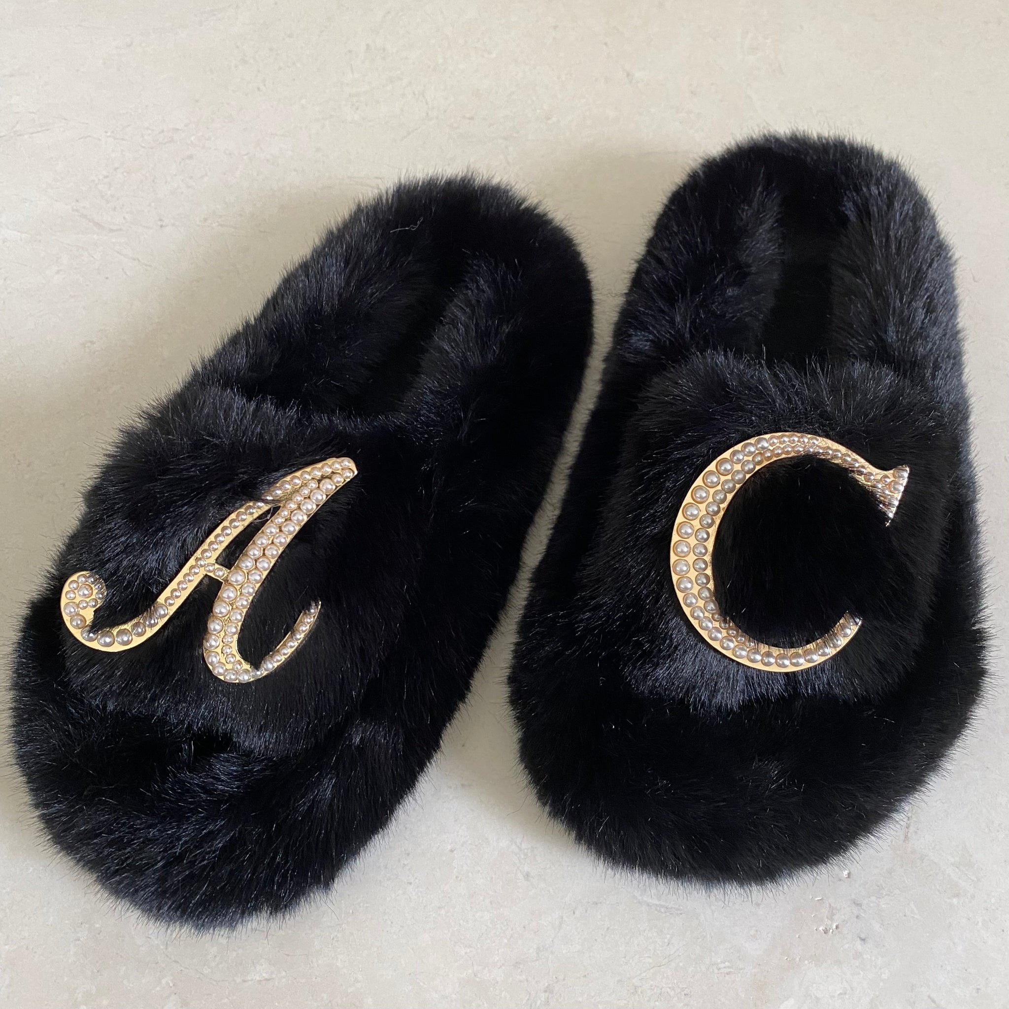 Kids Furry Slides Black Littleadenim