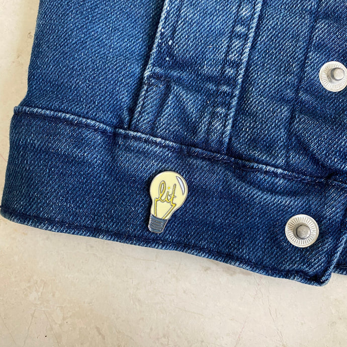 Lit Light Bulb Pin