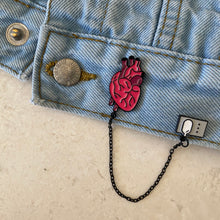 Load image into Gallery viewer, Heart Beat with Chain
