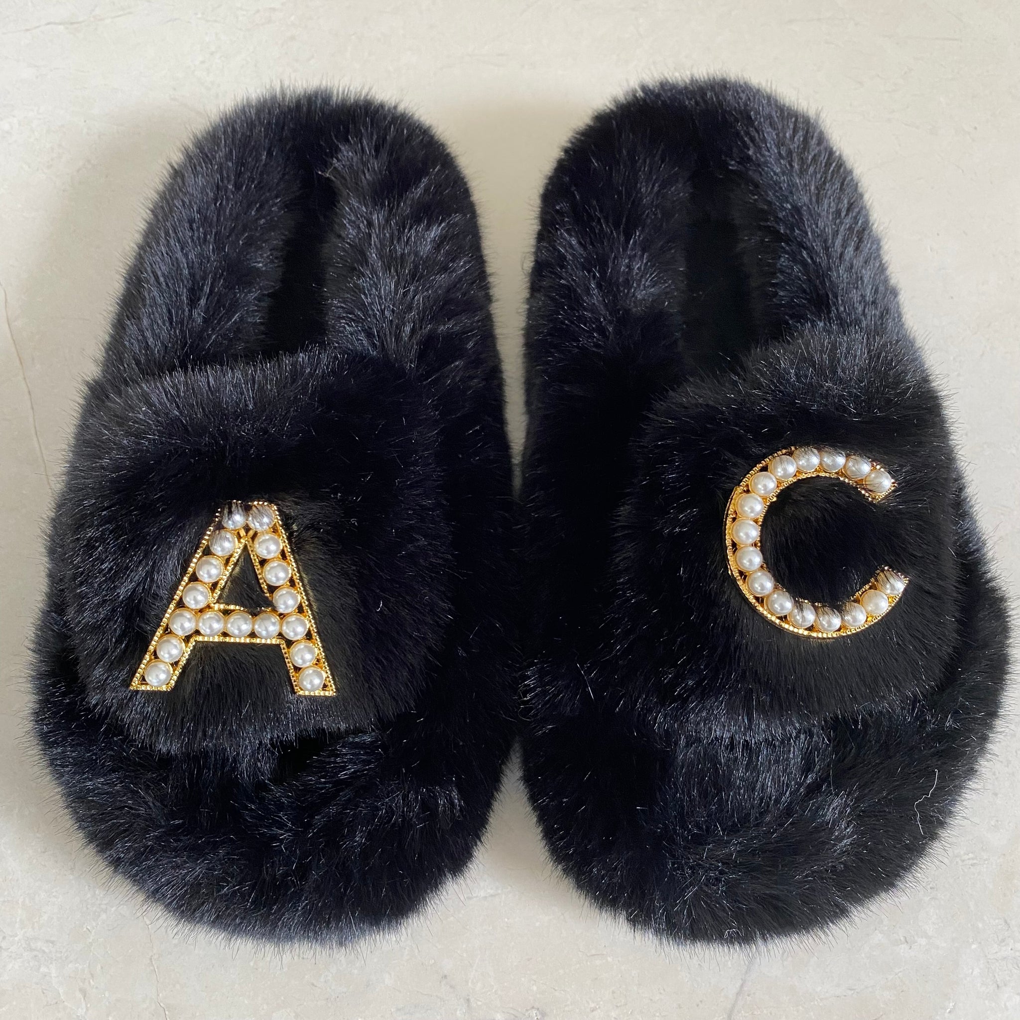 Kids Furry Slides Black Littleadenim
