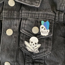 Load image into Gallery viewer, Crystal Skulls
