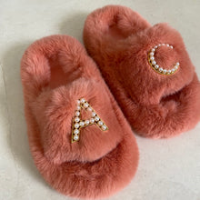 Load image into Gallery viewer, Kids Furry Slides Pink/Orange
